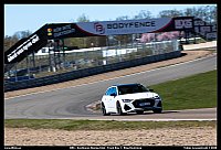 098A3735